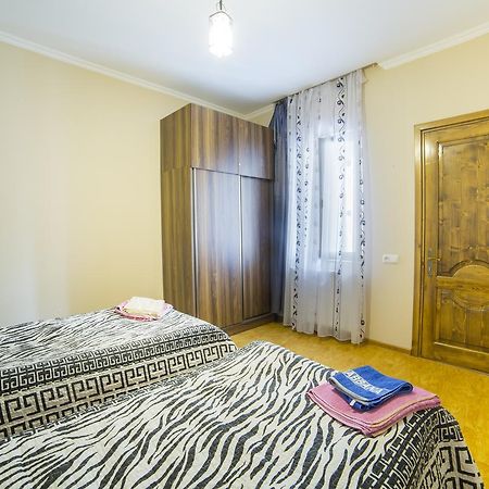 Anastasia Guesthouse Боржомі Екстер'єр фото